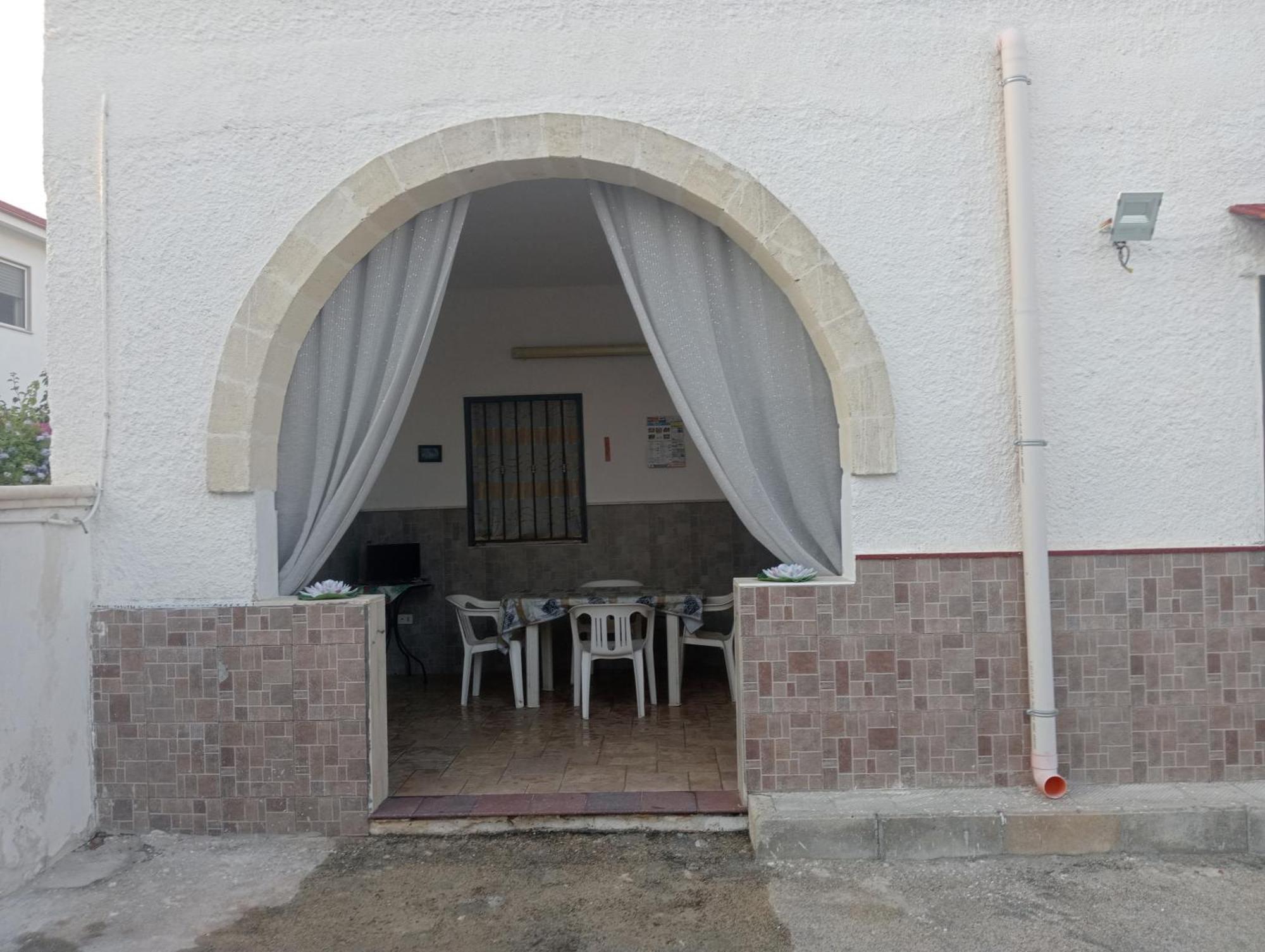 トッレ・オヴォ Casa Del Vinceヴィラ エクステリア 写真